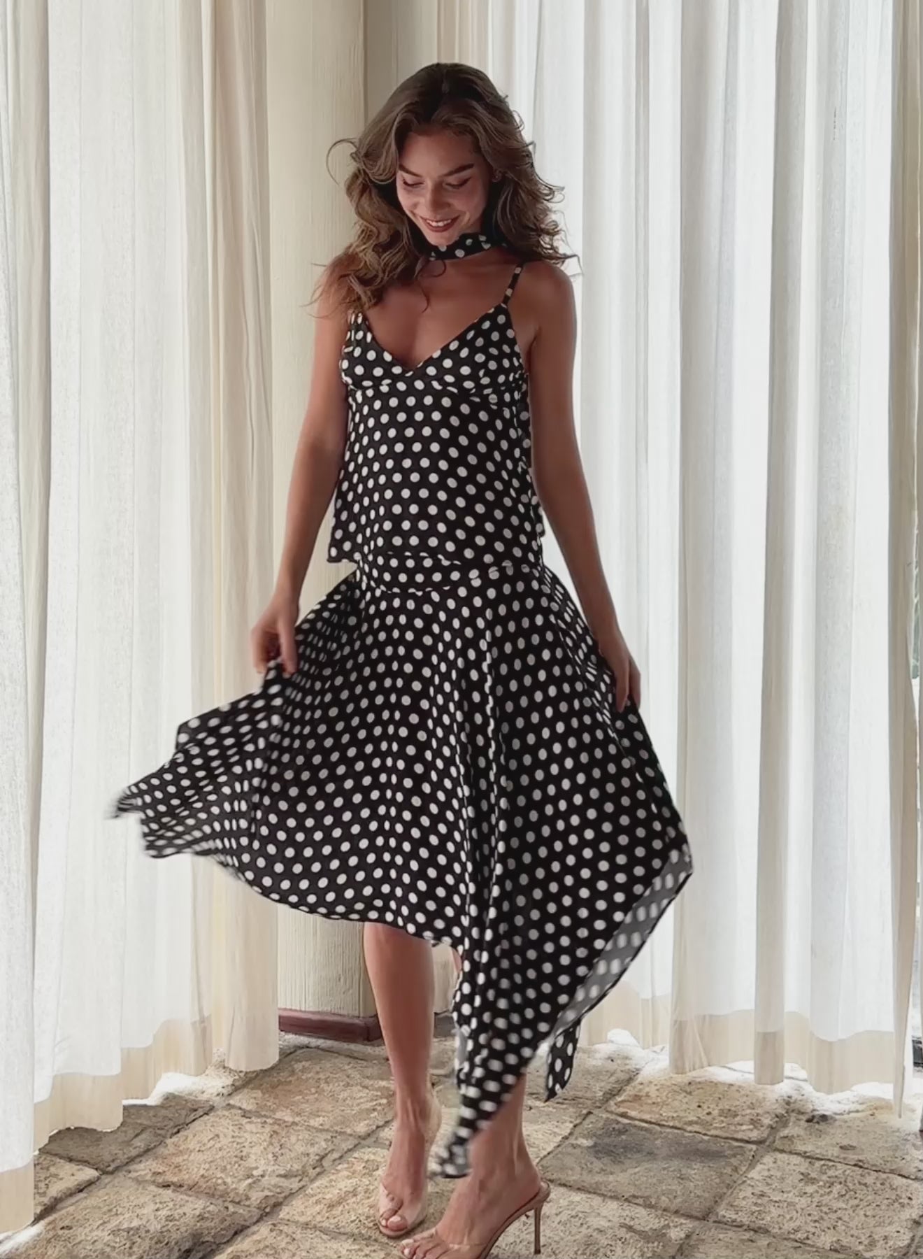 Poppy Midi Skirt Black – House of Etern